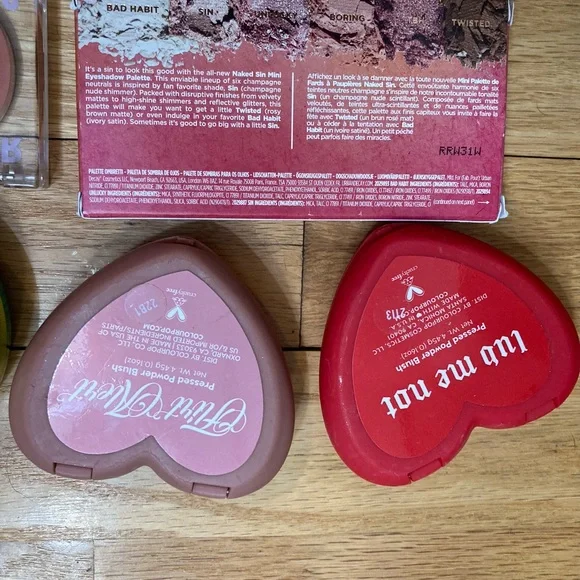 Urban Decay Naked Sin Eyeshadow Palette and Blush Bronzer Lot. - Picture 7 of 9